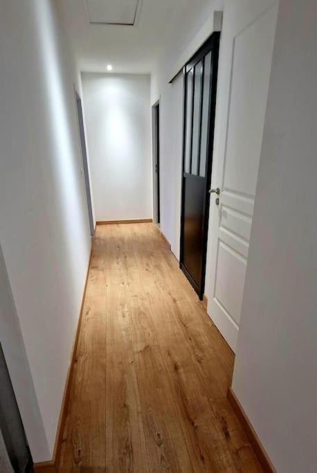 Appartement Charmant Et Spacieux Auxerre Exterior photo
